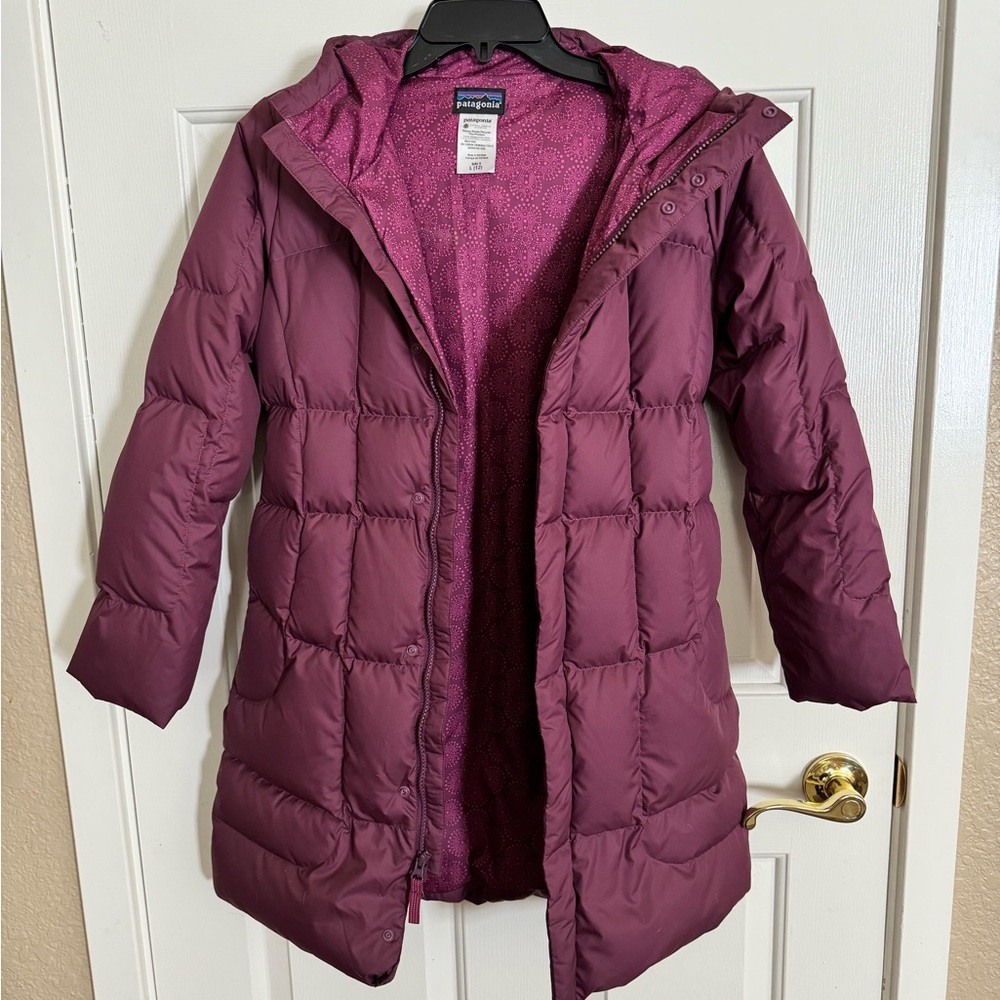 Patagonia girls down parka, girls size 12